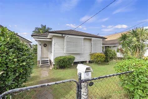 20, 22, 24, 26 Boothby Street , Kedron, QLD 4031 .